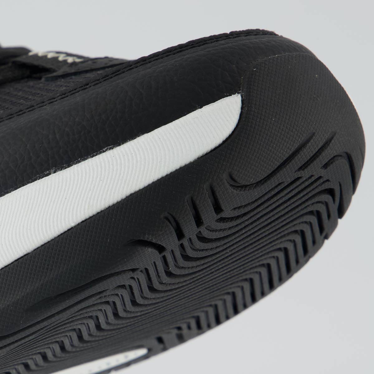 Tênis Skechers SKX Laegue Preto e Branco Preto 8