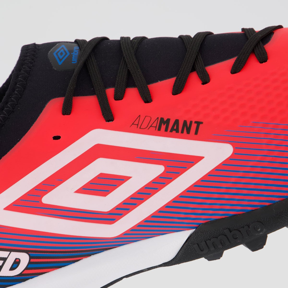 Chuteira Umbro Top Speed Club Society Rosa e Branca Rosa 7