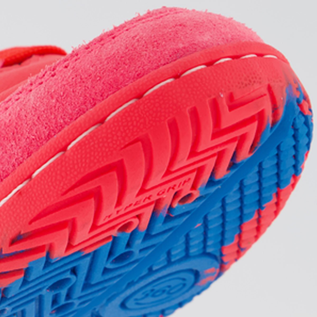 Chuteira Umbro Adamant Master Class Pro Bump Futsal Rosa e Azul Rosa 8