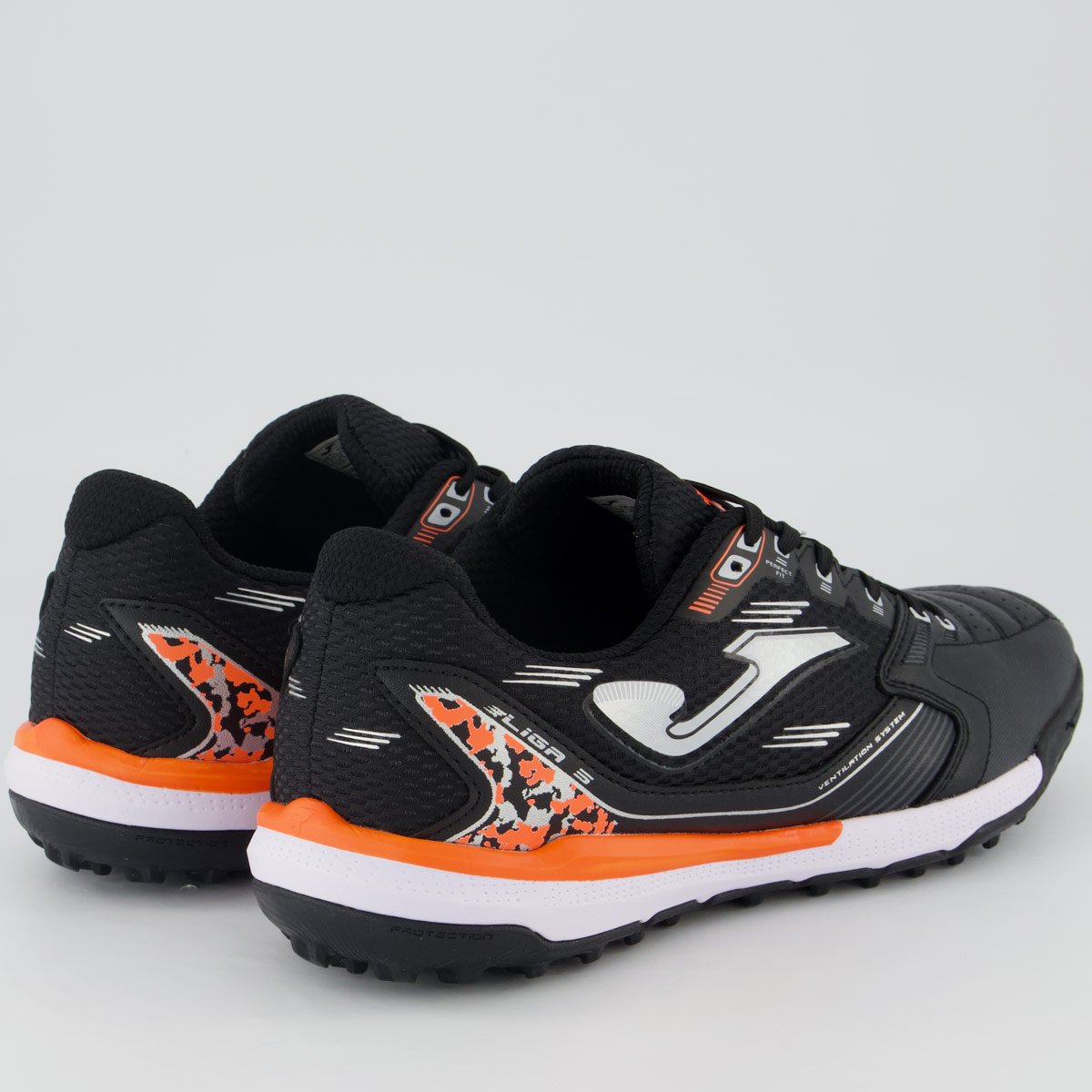 Chuteira Joma Liga 5 Society Preta e Laranja Preto 3