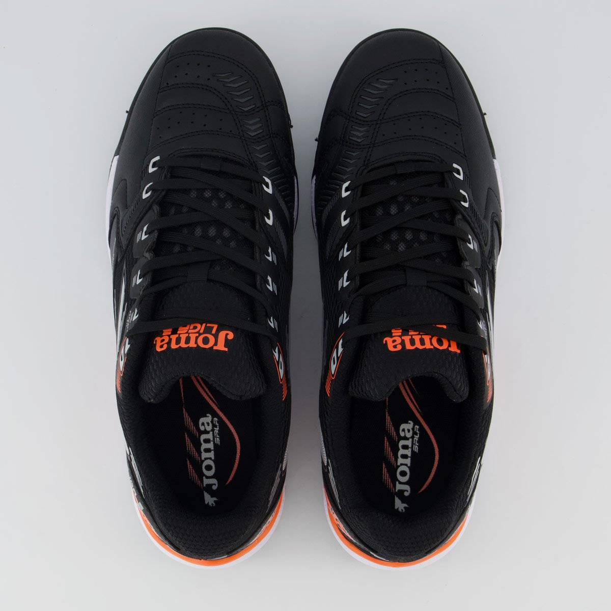 Chuteira Joma Liga 5 Society Preta e Laranja Preto 4