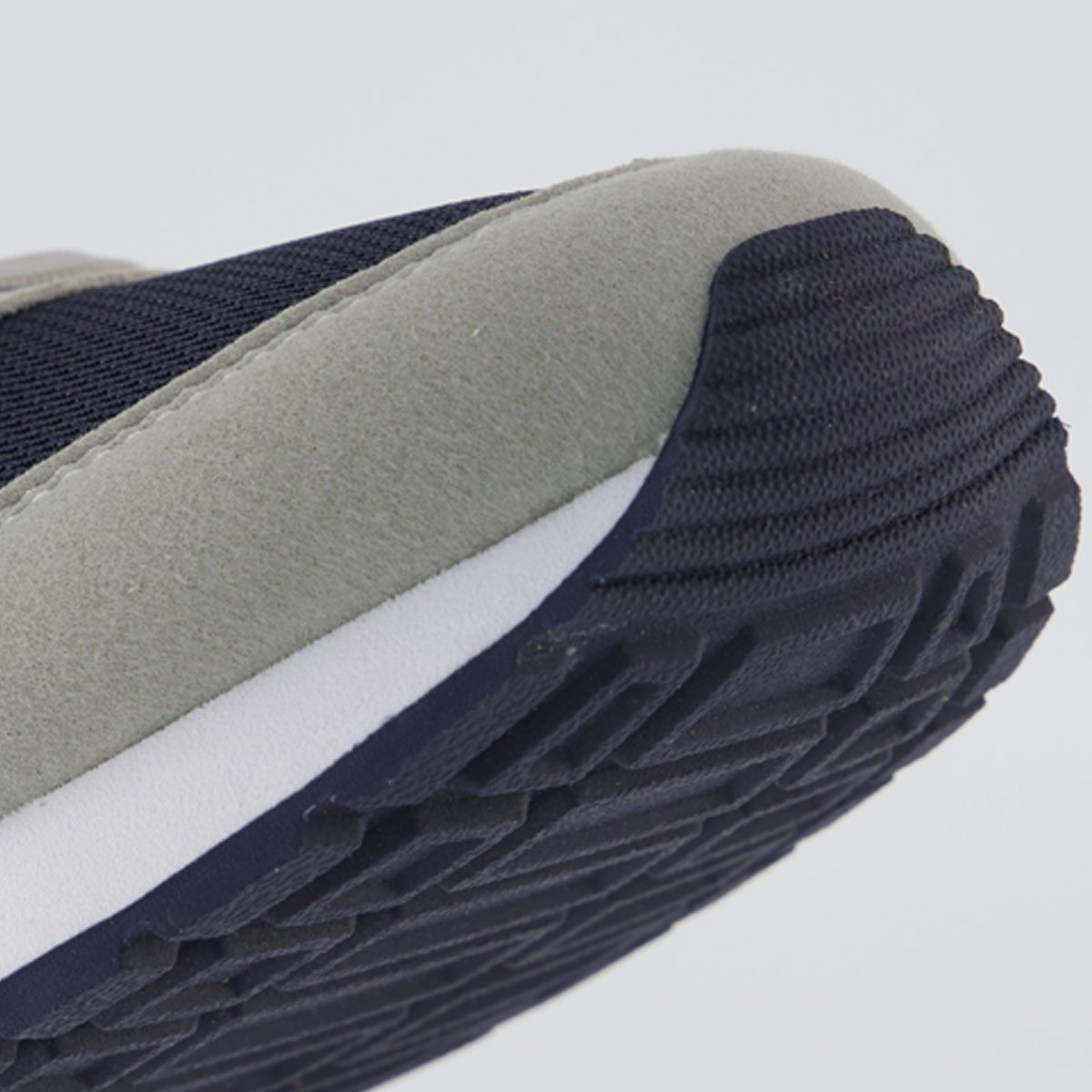 Tenis Puma St Runner V4 Mesh Cinza e Preto Cinza/Preto 8
