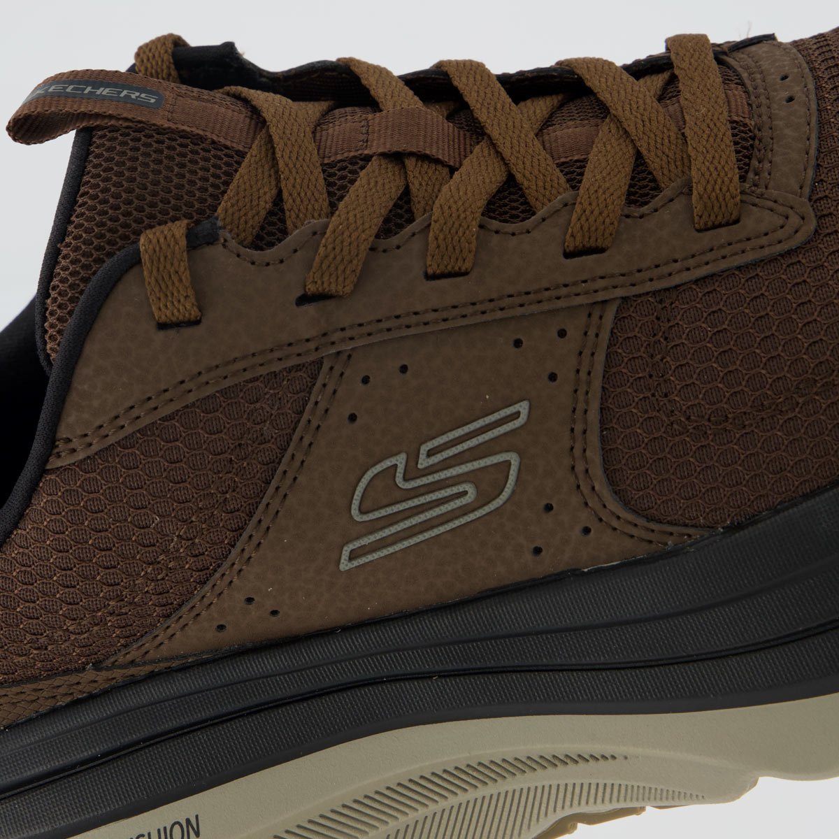 Tênis Skechers Max Cushioning Zirrus Marrom Marrom 7