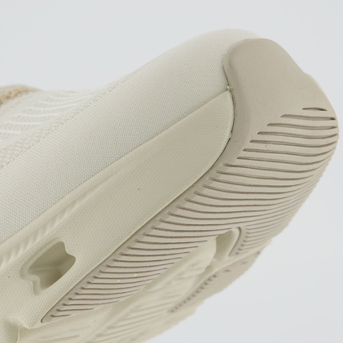 Tênis Skechers Glide-Step Pro Branco Off White 8