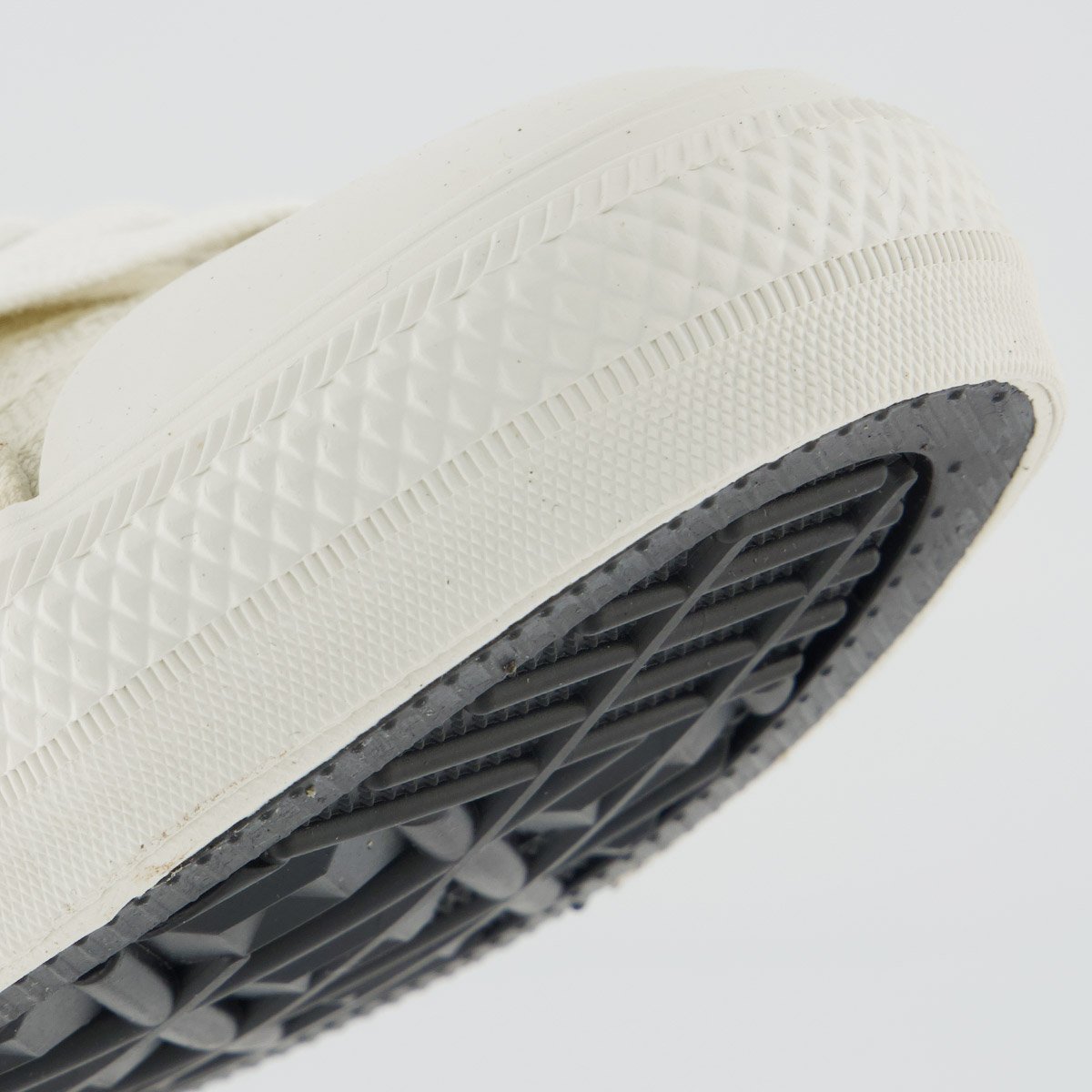 Tênis Converse All Star CK Relevo Feminino Branco Branco 9