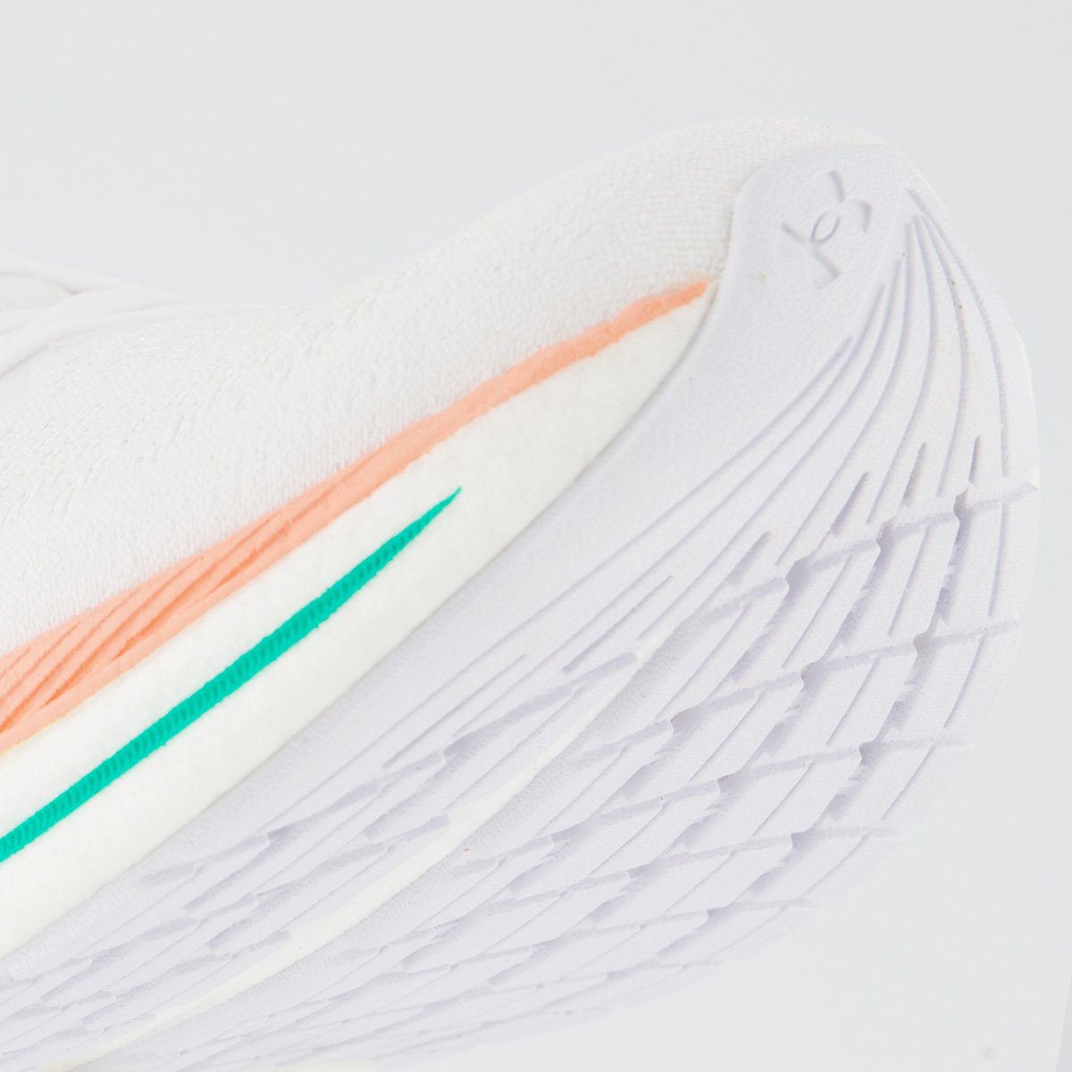 Tênis Under Armour Velociti SPD Branco Branco 8