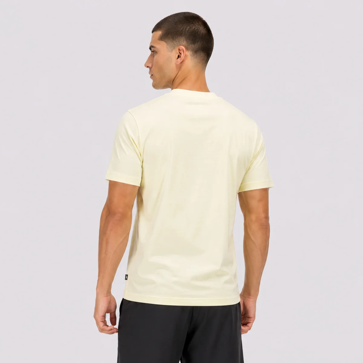 Camiseta New Balance Reimagined Graphic Amarela Amarelo 4