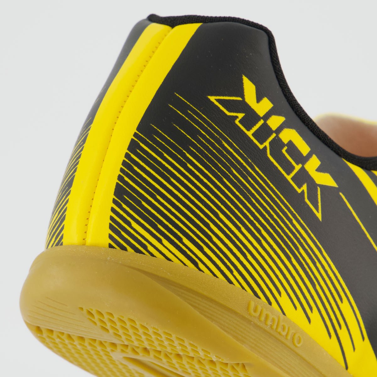 Chuteira Umbro Kick Futsal Amarela e Preta Amarelo 6