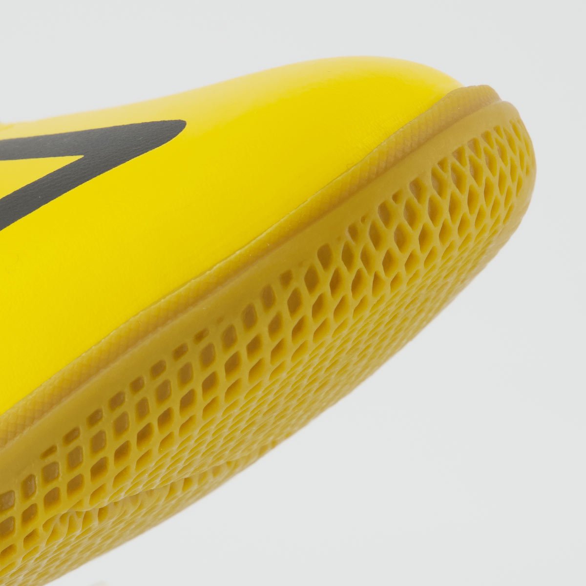 Chuteira Umbro Kick Futsal Amarela e Preta Amarelo 8