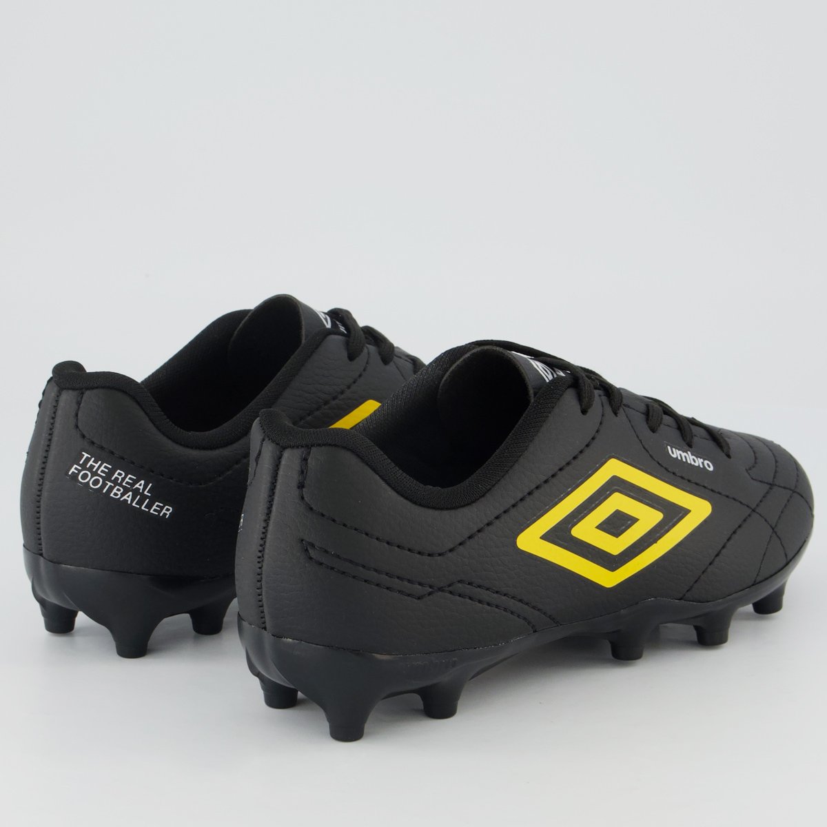 Chuteira Umbro Class Footballer Campo Juvenil Preta e Amarela Preto 3