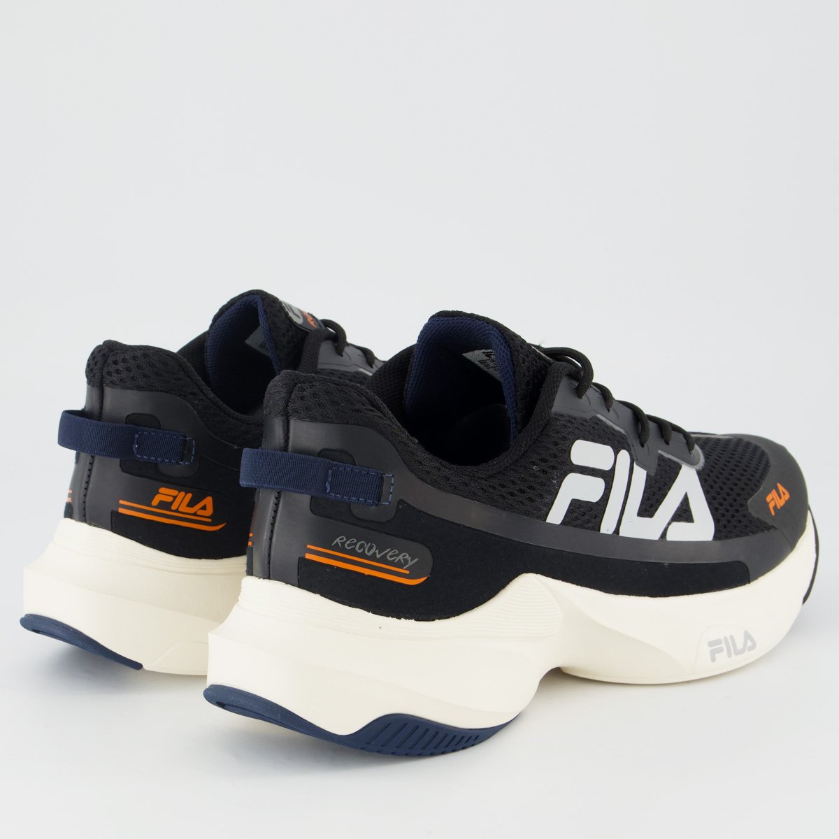 Tênis Fila Recovery Preto e Prata Preto 3