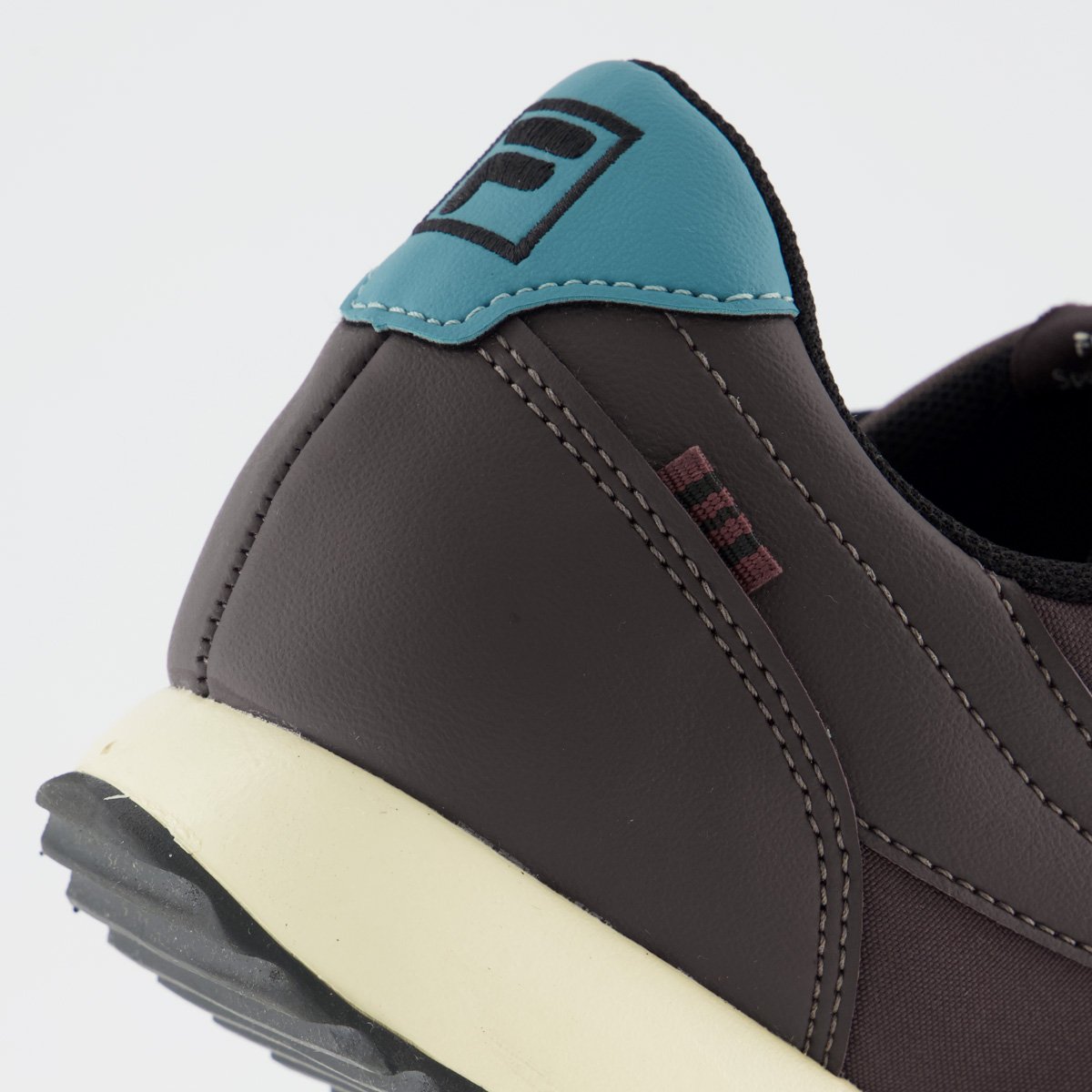 Tênis Fila Euro Jogger Vintage Marrom e Preto Marrom/Preto 6