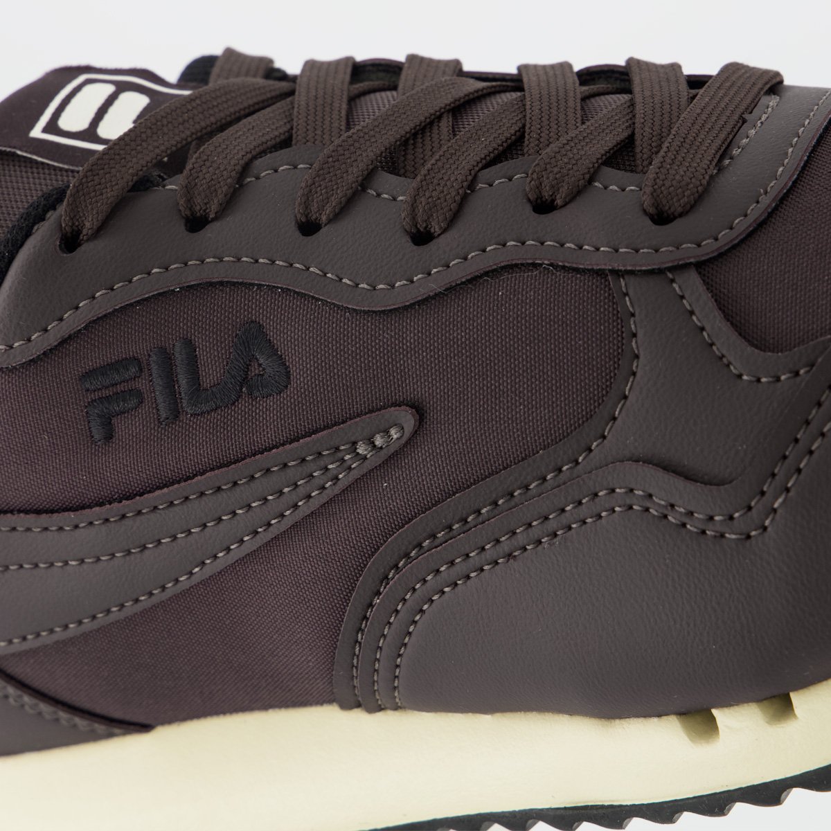 Tênis Fila Euro Jogger Vintage Marrom e Preto Marrom/Preto 7