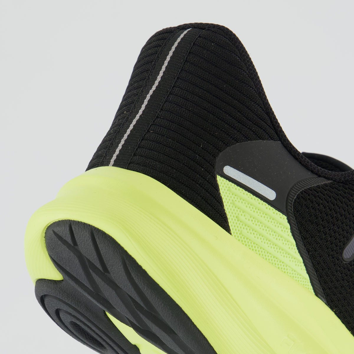 Tênis Fila Fastness Preto e Verde Preto 6