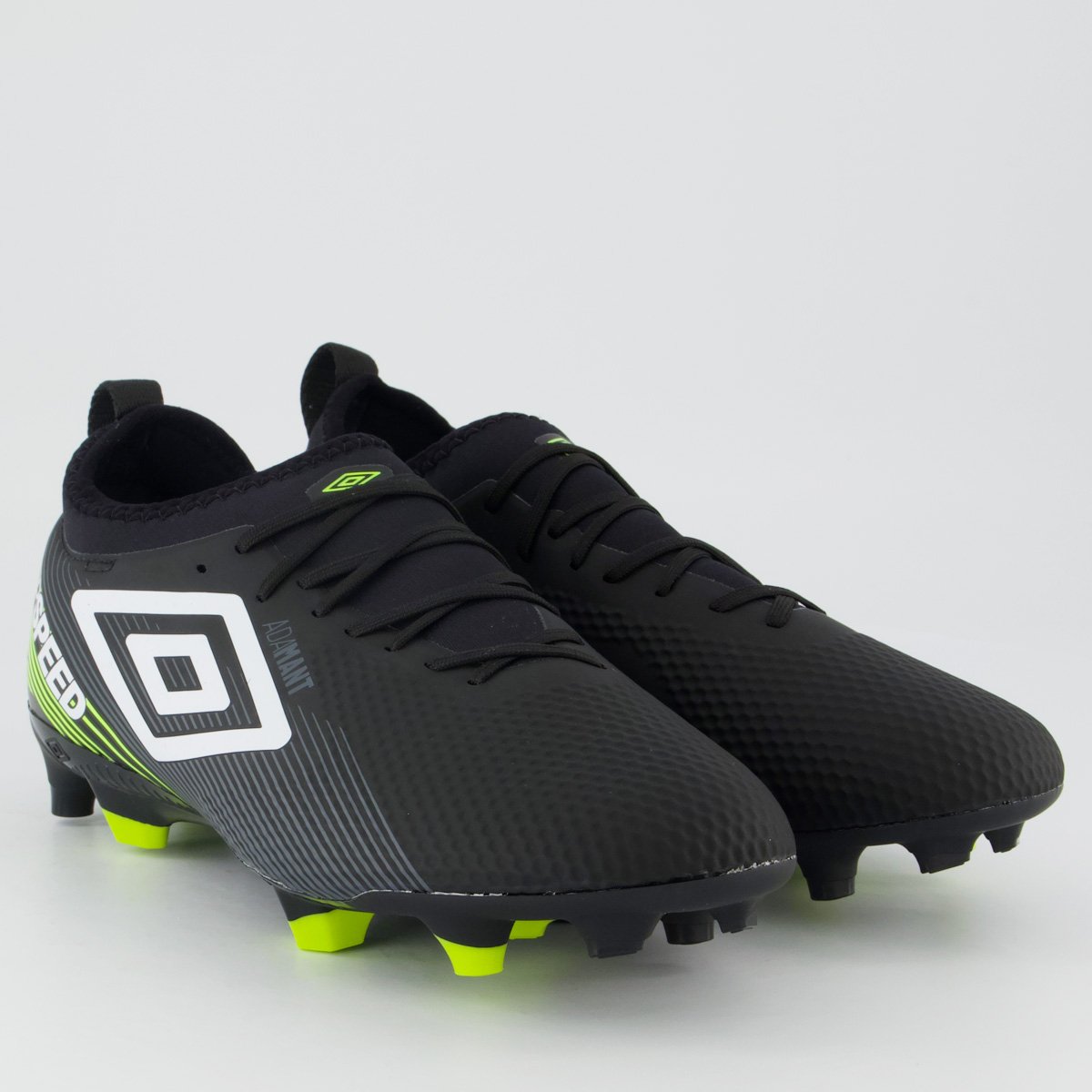 Chuteira Umbro Top Speed Club Campo Preta e Verde Preto 2