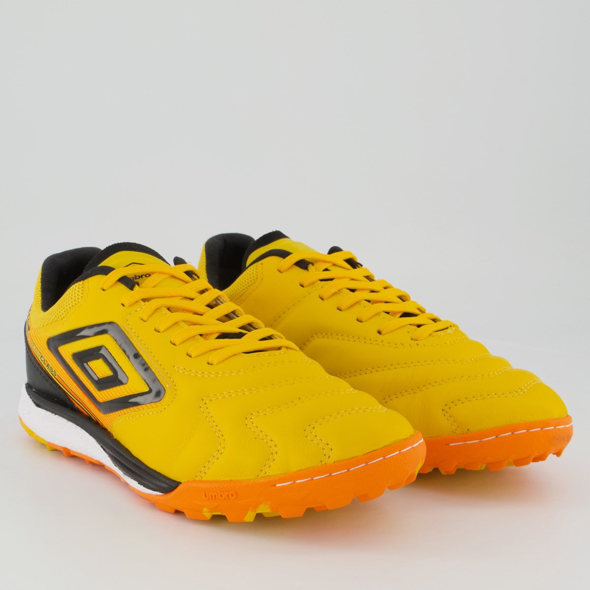 Chuteira Umbro Adamant Master Class Pro Bump Society Amarela e Preta Amarelo 2