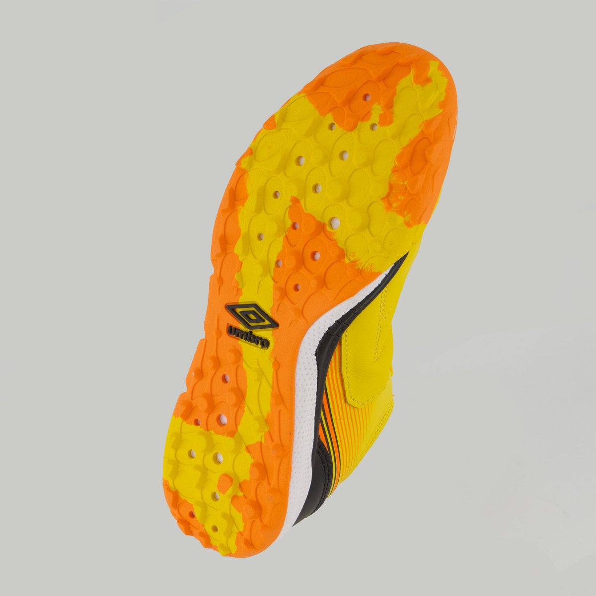 Chuteira Umbro Adamant Master Class Pro Bump Society Amarela e Preta Amarelo 6