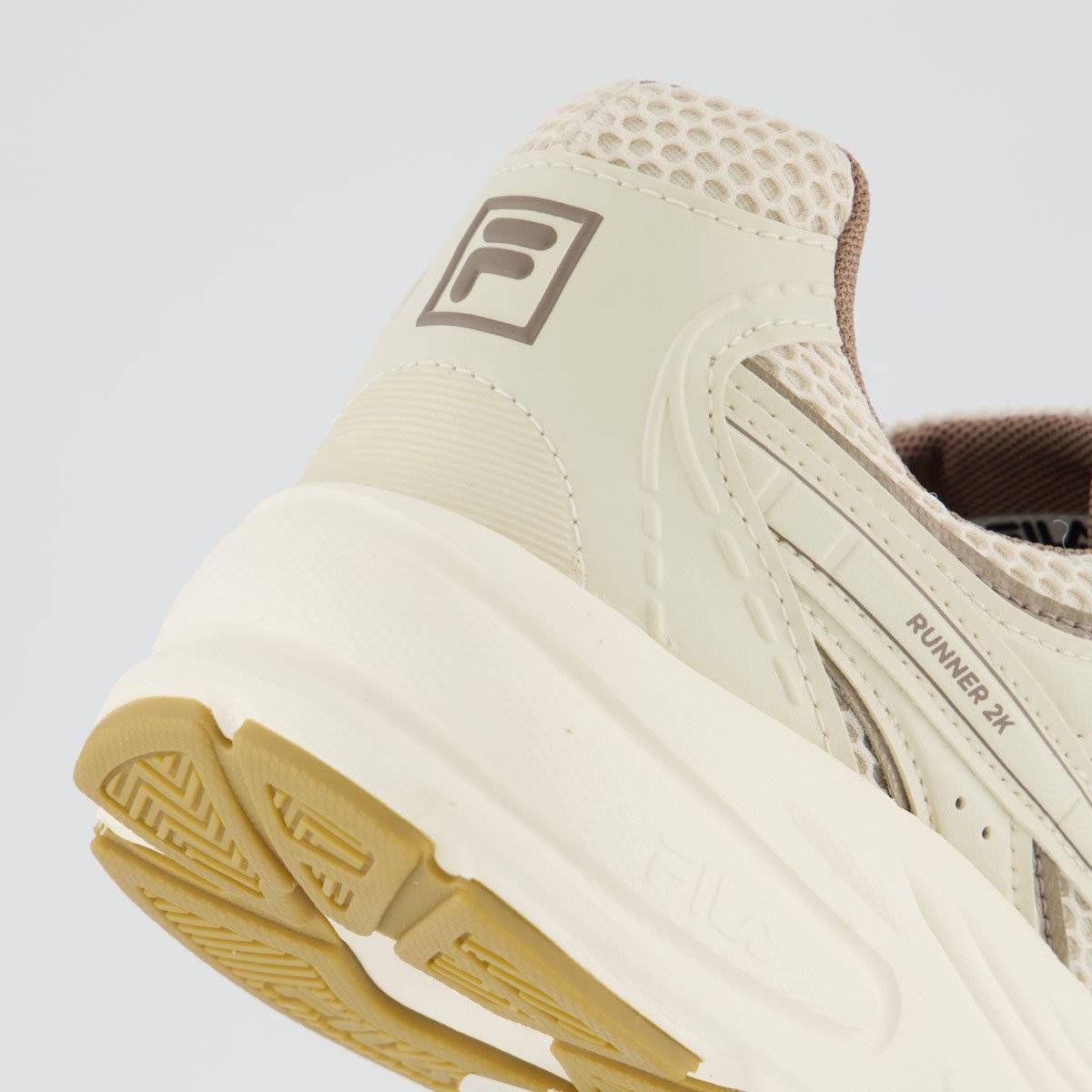 Tênis Fila Runner 2K Off-White e Bege Bege 6