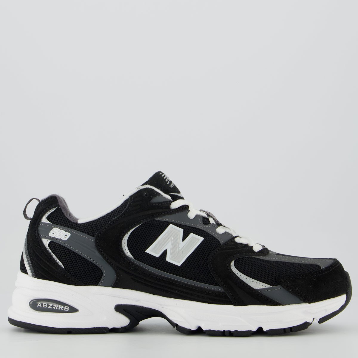 Tênis New Balance 530 Preto e Branco