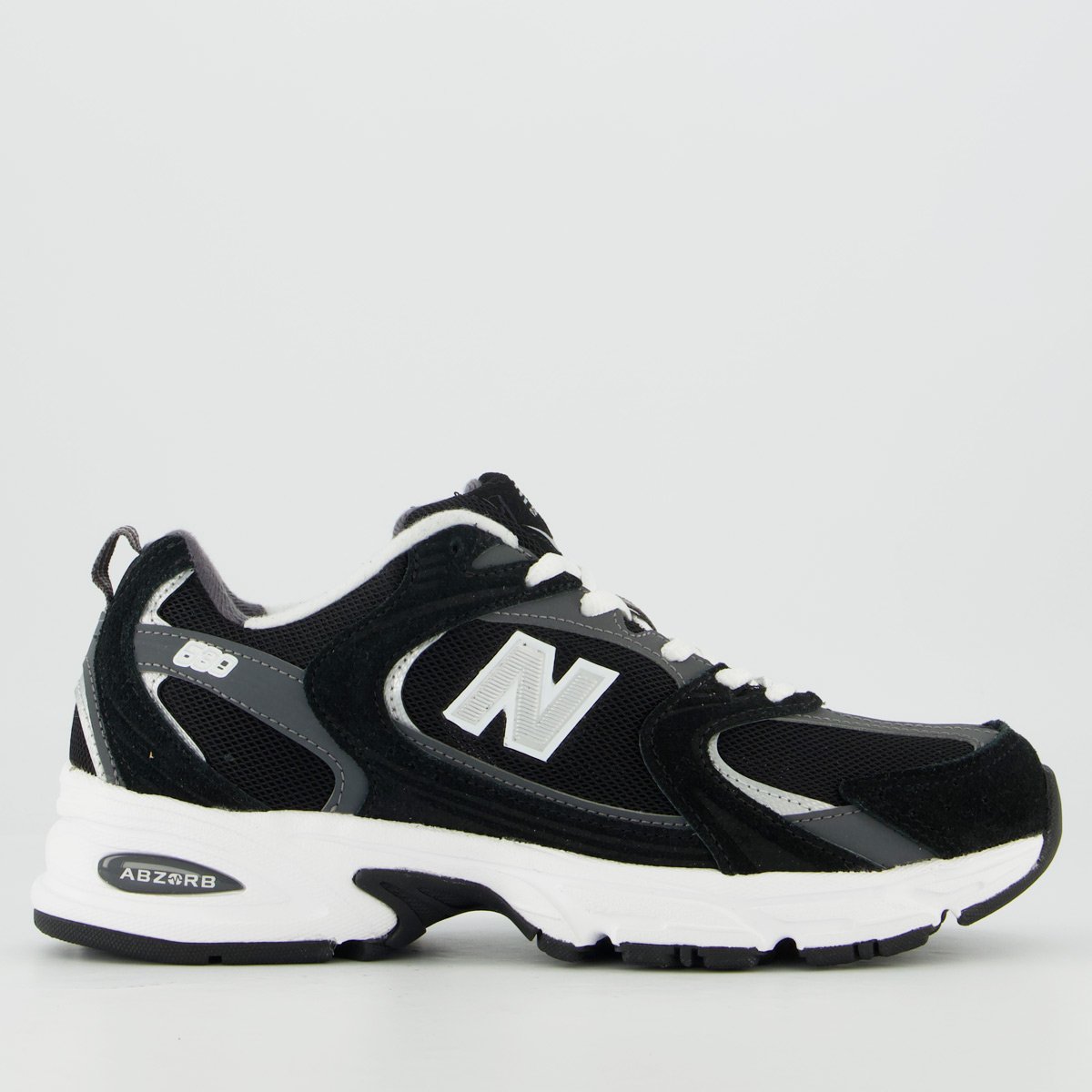 Tênis New Balance 530 Feminino Preto e Branco