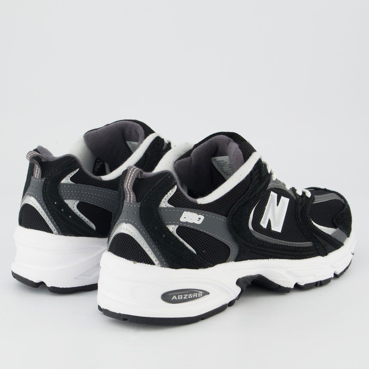 Tênis New Balance 530 Feminino Preto e Branco Preto 3