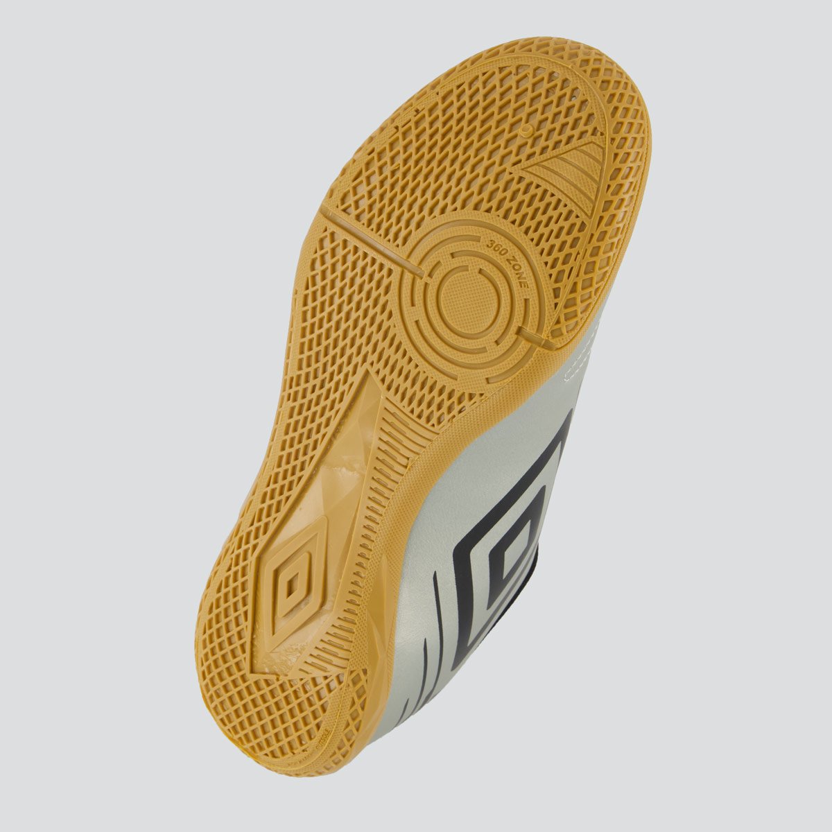 Chuteira Umbro Brave Futsal Prata e Preta Prata 5