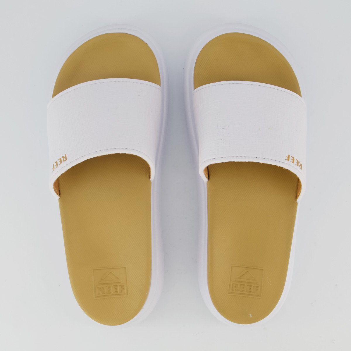 Chinelo Reef Bond Bay Feminino Branco e Bege