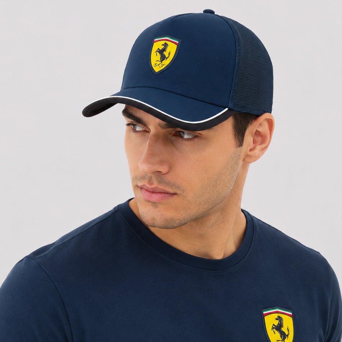 Boné Puma Ferrari Trucker Logo Azul Petróleo Azul 5