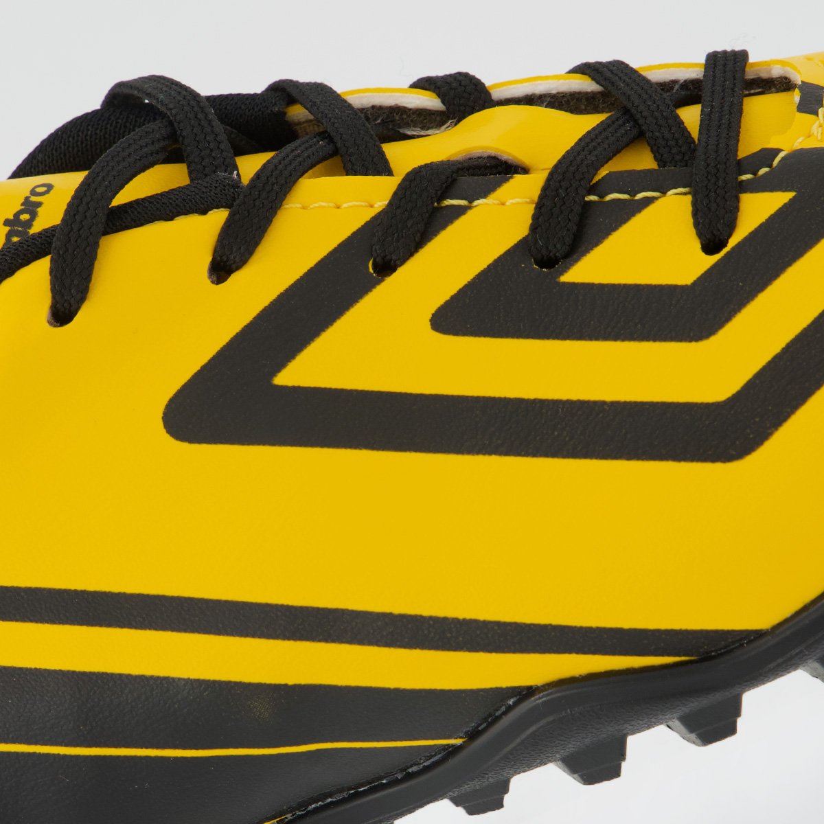 Chuteira Umbro Kick Society Juvenil Amarela e Preta Amarelo 7