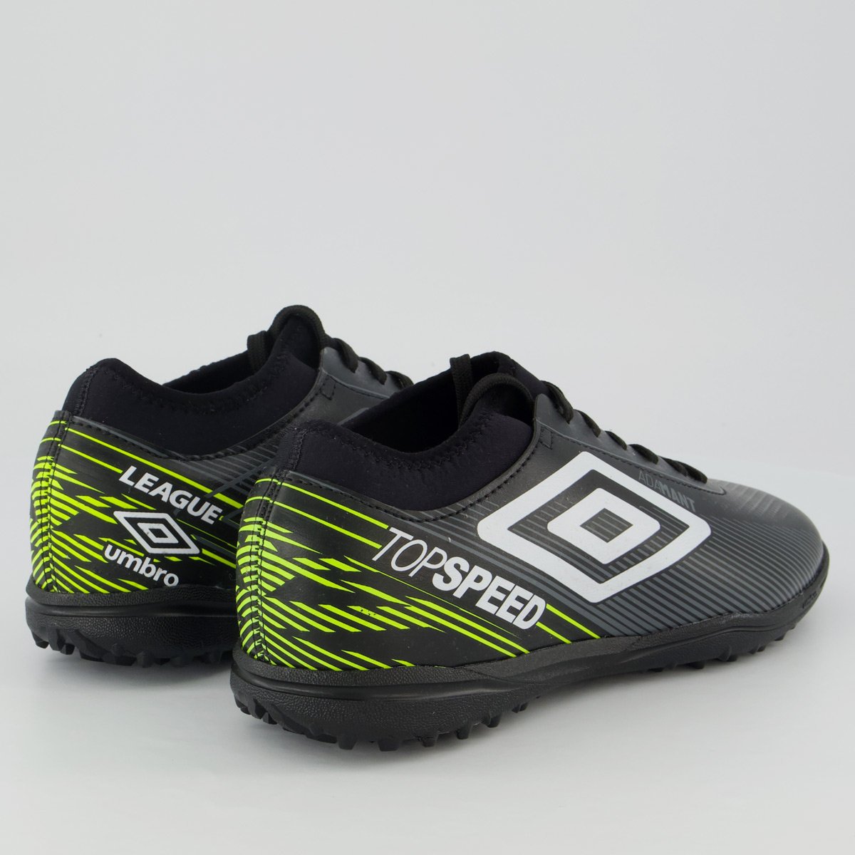 Chuteira Umbro Top Speed League Society Preta e Branca Preto 3
