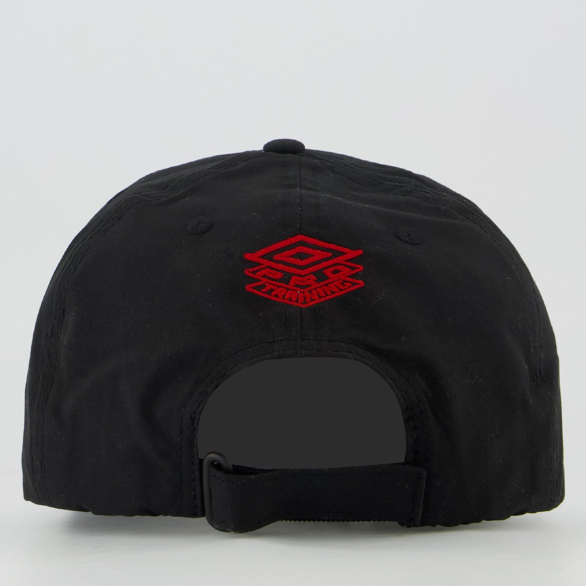 Bone Umbro Athletico Paranaense Treino Preto Preto 3