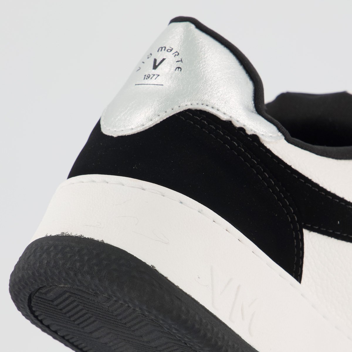 Tênis Via Marte V209 Feminino Branco e Preto Branco/Preto 6