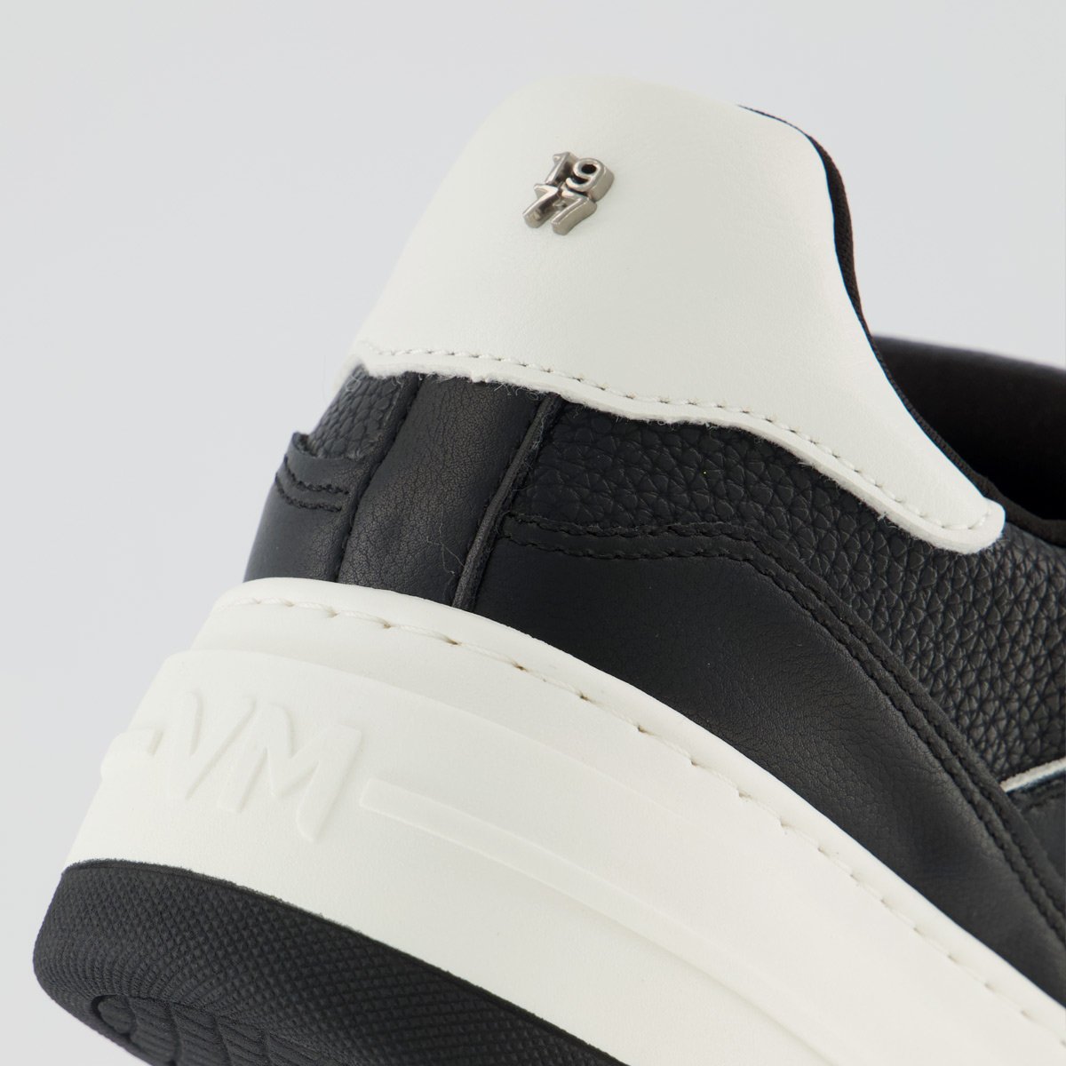 Tênis Via Marte V306 Feminino Preto Preto 6