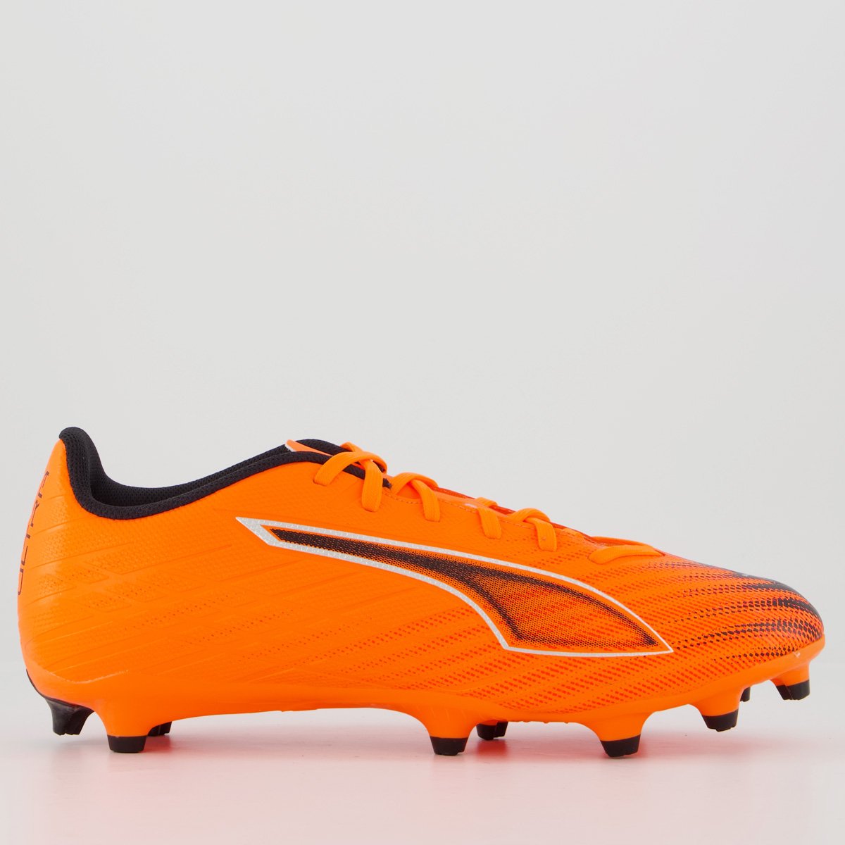 Chuteira Puma Ultra 6 Play Campo Laranja e Preta