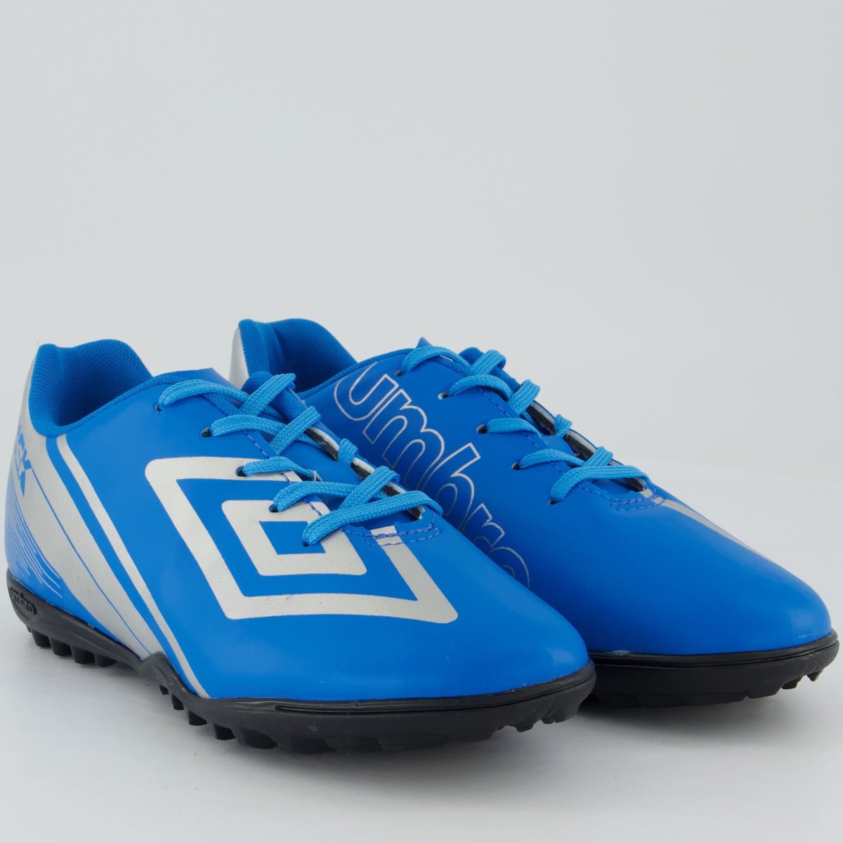 Chuteira Umbro Kick Society Juvenil Azul e Prata Azul 2