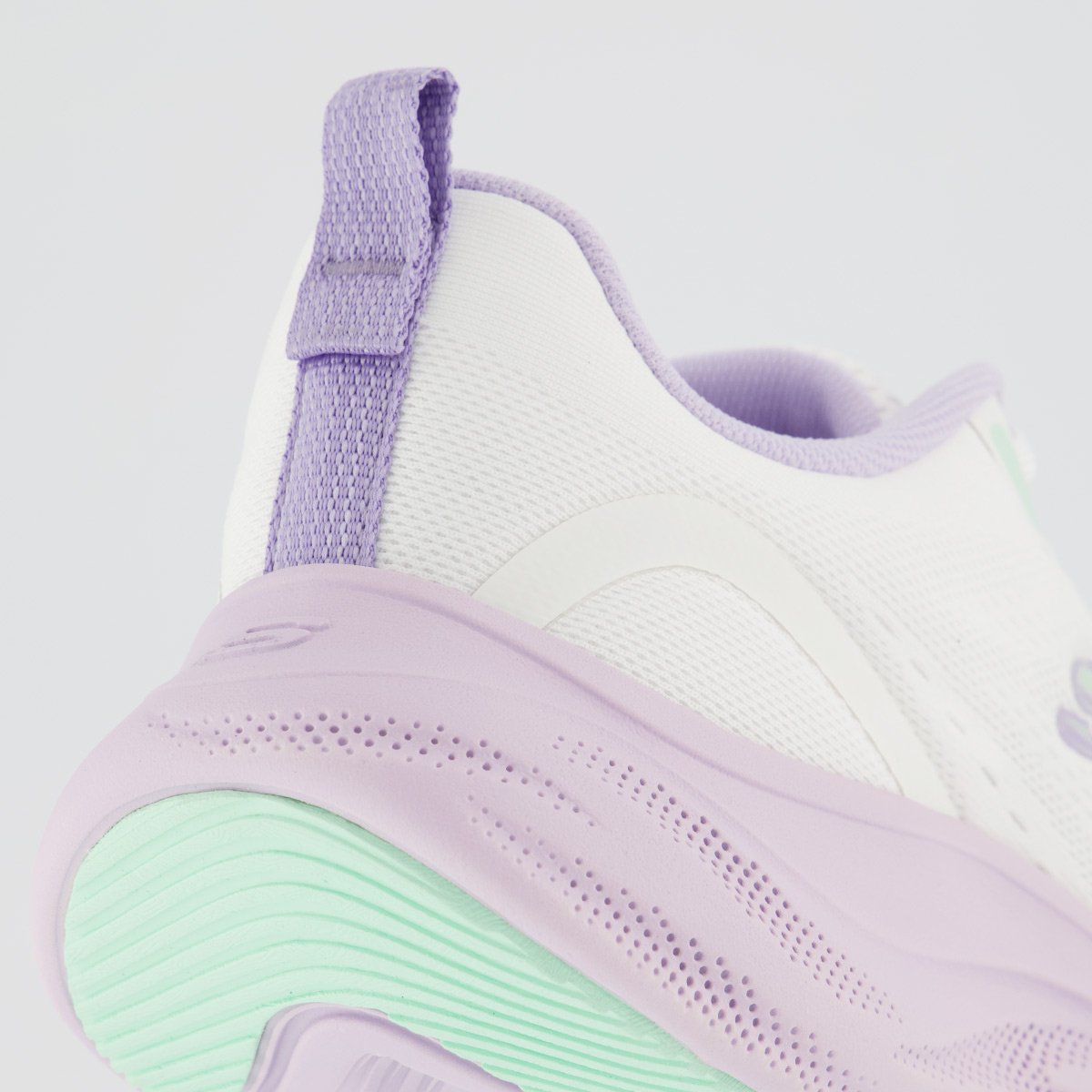 Tênis Skechers Skech Cloud Feminino Branco e Roxo Branco 6