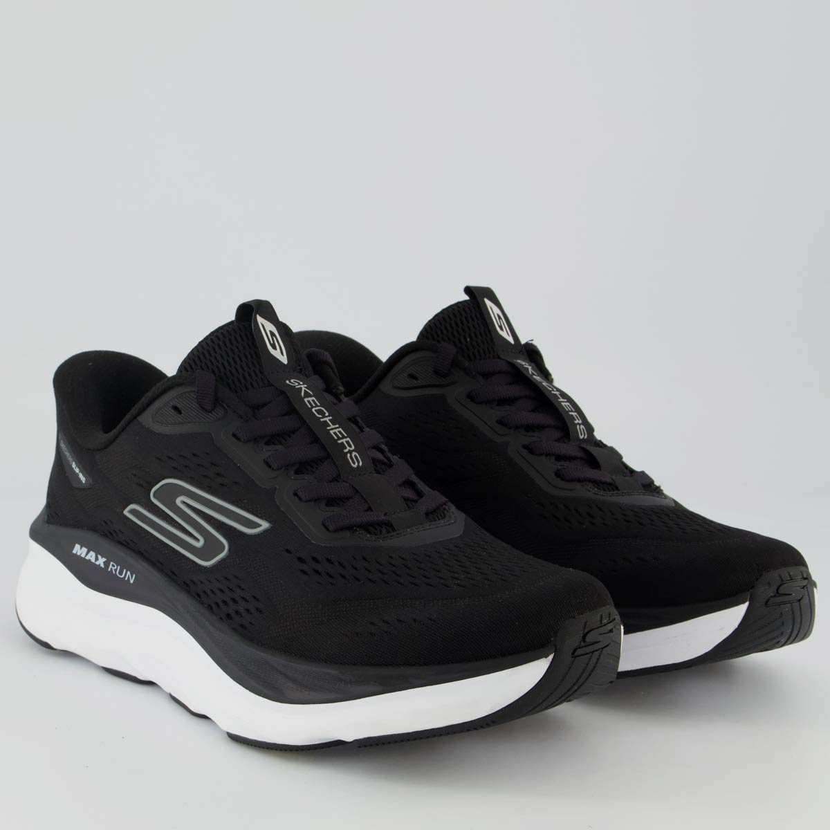 Tênis Skechers Max Run Preto e Branco Preto 2