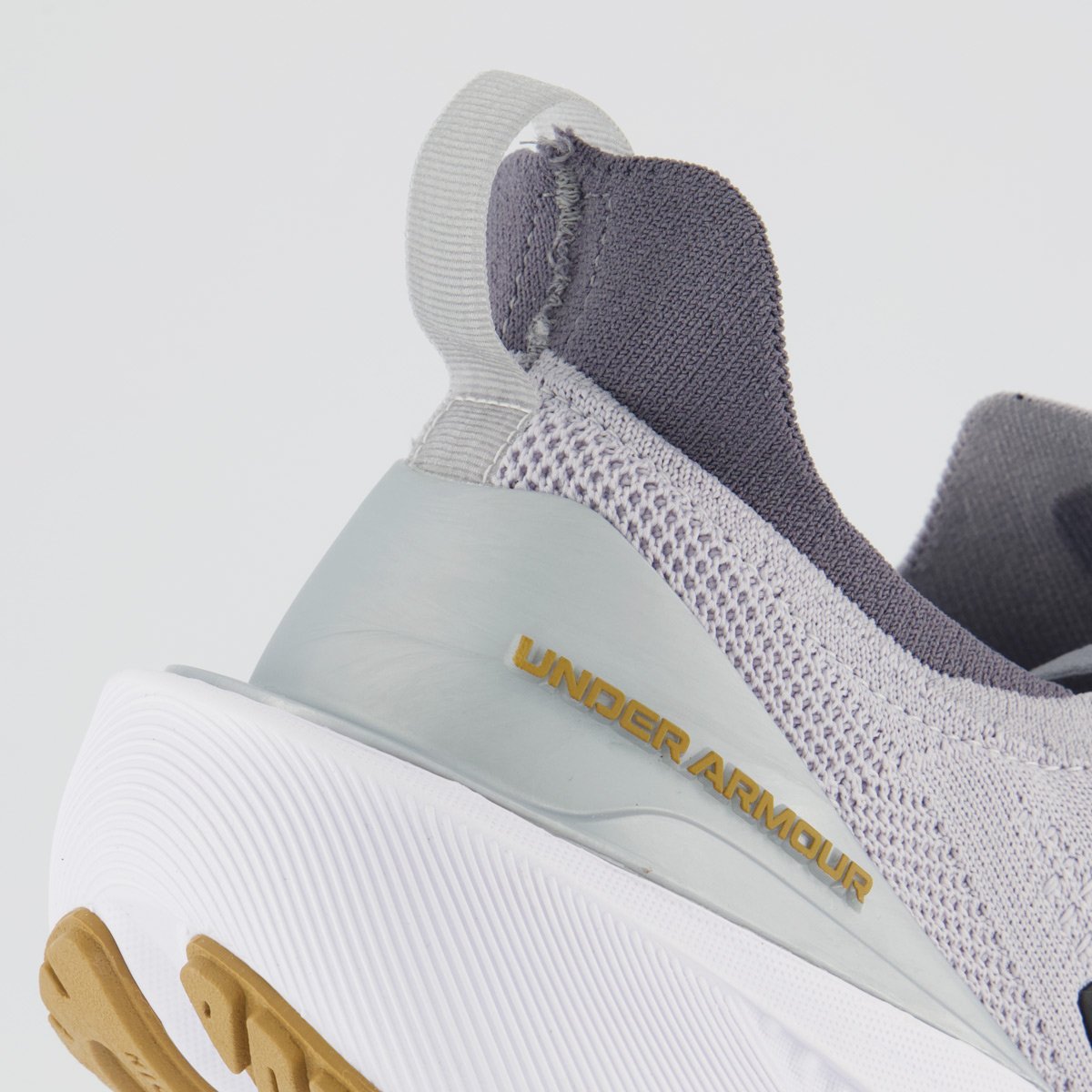 Tênis Under Armour Charged Quicker 2 Cinza e Branco Cinza 6