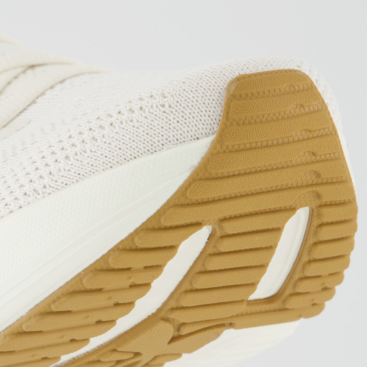 Tênis Under Armour Charged Slight 4 Feminino Branco Branco 8