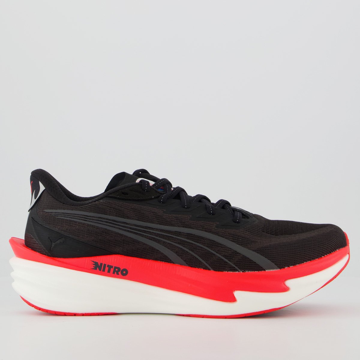 Tênis Puma Deviate Nitro 4 Preto e Vermelho