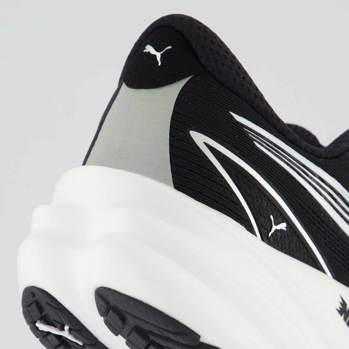 Tênis Puma Velocity Nitro 5 Wns Feminino Preto e Branco Preto 6