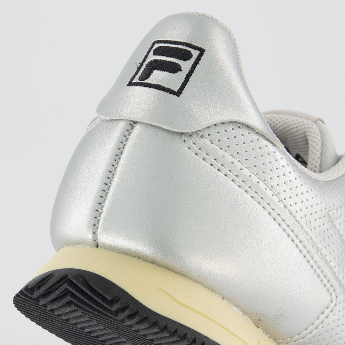 Tênis Fila F-Retro 2 SL Feminino Prata e Preto Prata 6