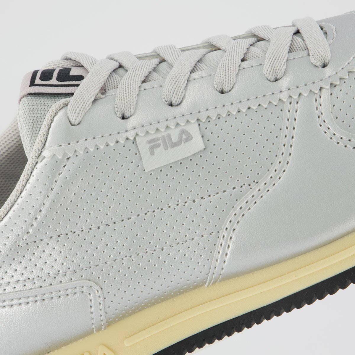 Tênis Fila F-Retro 2 SL Feminino Prata e Preto Prata 7