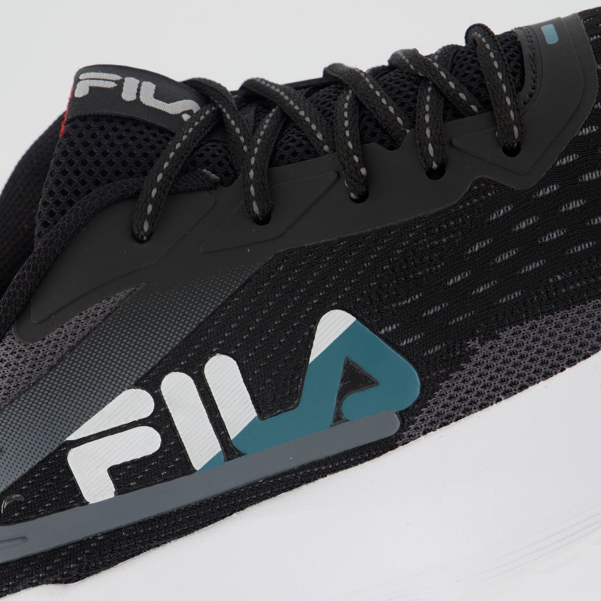 Tênis Fila Outrun Preto Preto 7