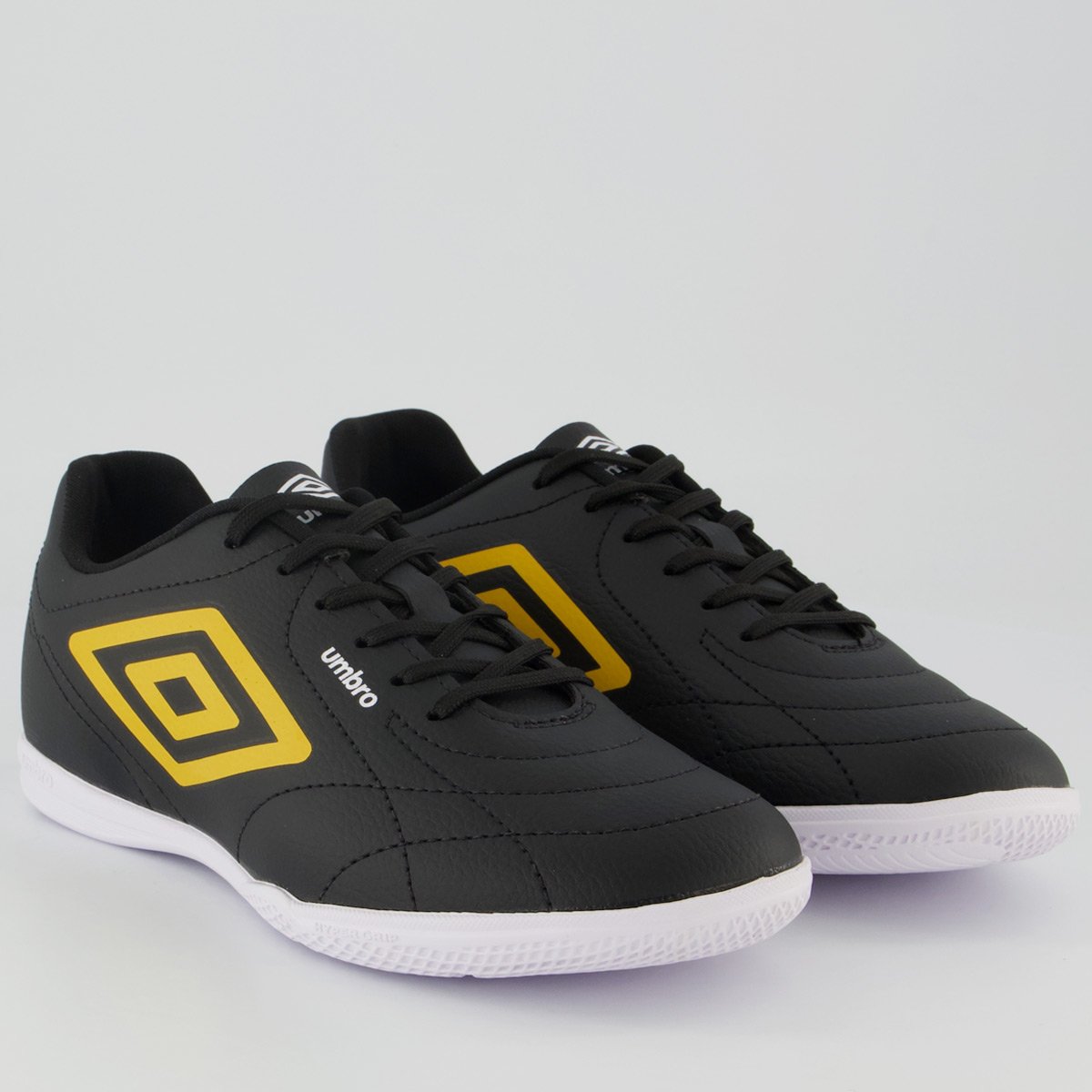 Chuteira Umbro Class Footballer Futsal Preta e Amarela Preto 2