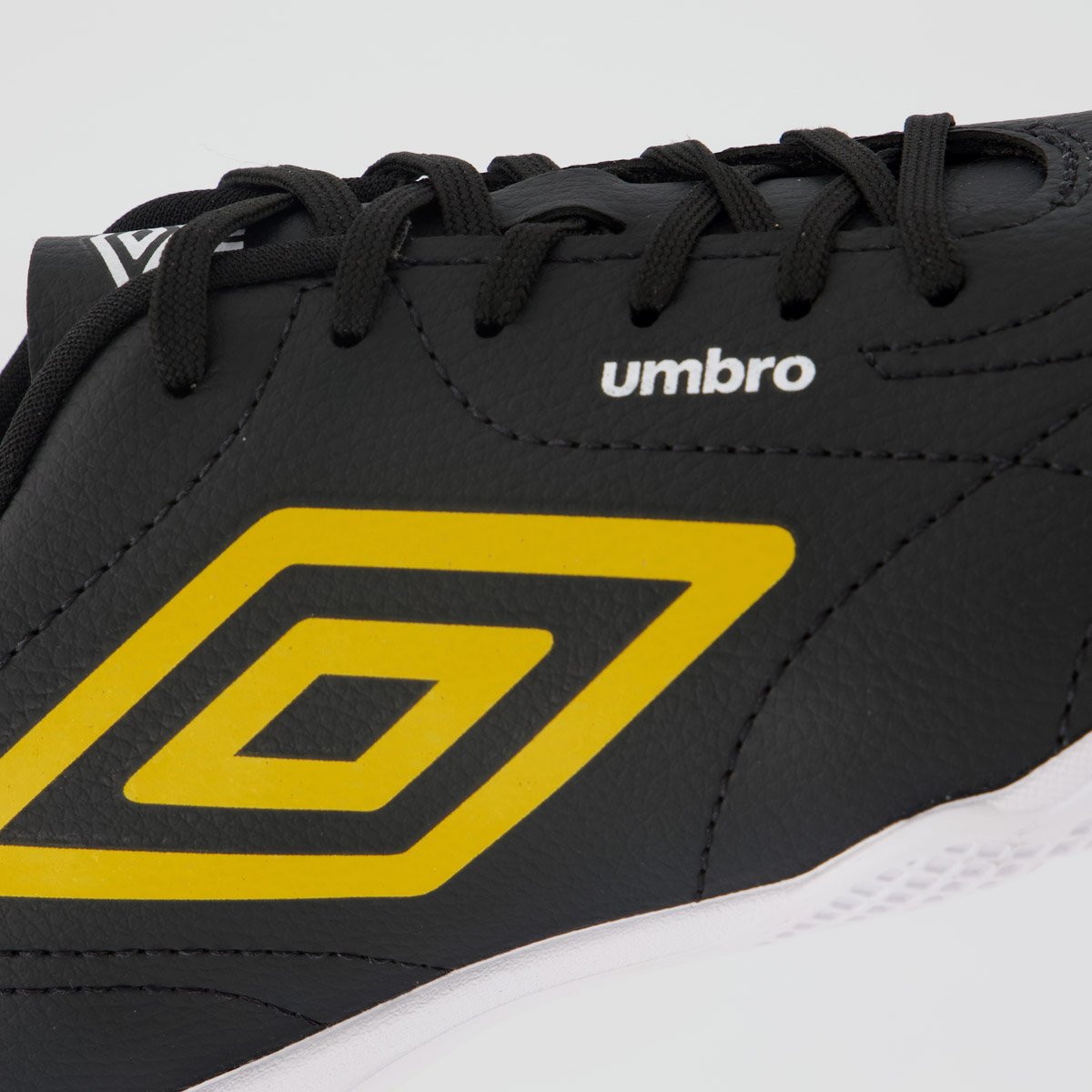 Chuteira Umbro Class Footballer Futsal Preta e Amarela Preto 7