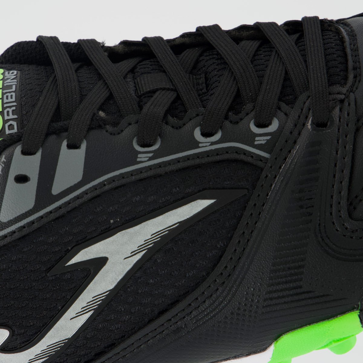 Chuteira Joma Dribling TF Society Preta e Verde Preto 7