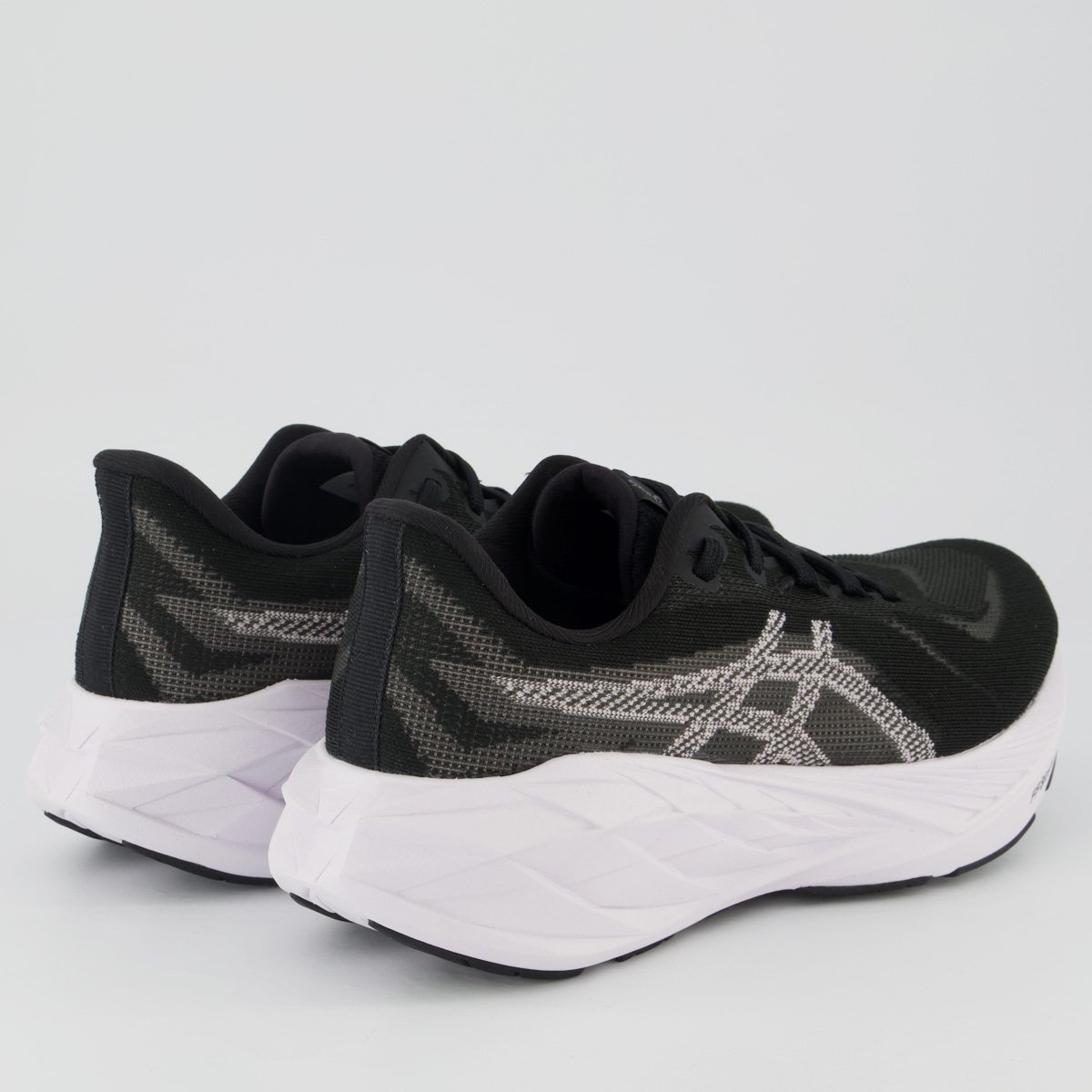 Tênis Asics Dynablast 6 SE Feminino Preto e Branco Preto 3
