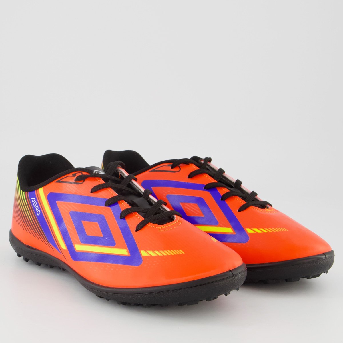 Chuteira Umbro Aerodynamic Society Laranja e Azul Laranja 2