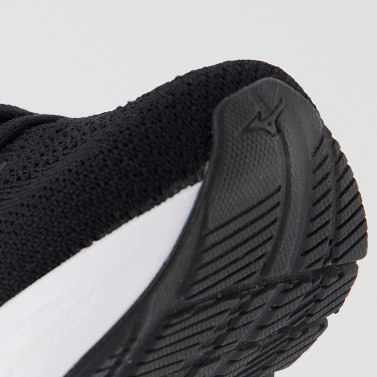 Tênis Mizuno Ride 4 Infantil Preto Preto 8